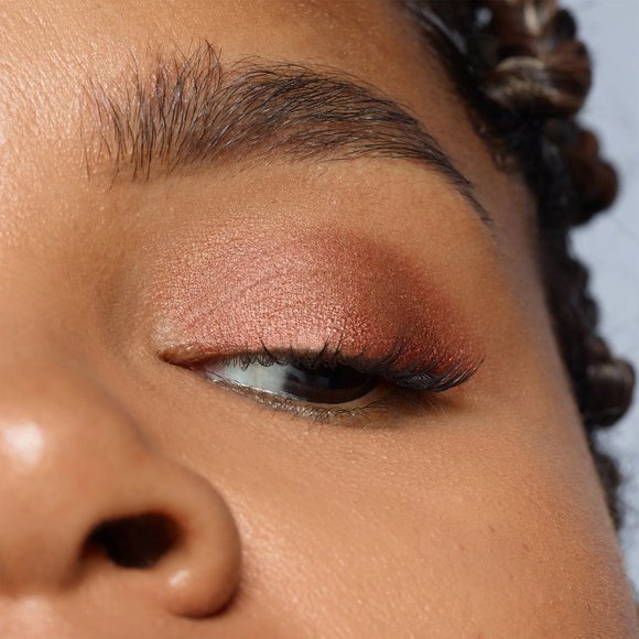 4 eye shades - Magnetic eyeshadow pencil Nudestix, powders Alima & Gia Minerals - Picture 15 of 15